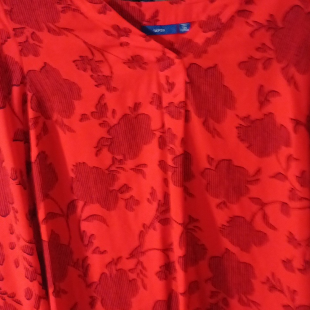 Black and red dress shirt. Size0x